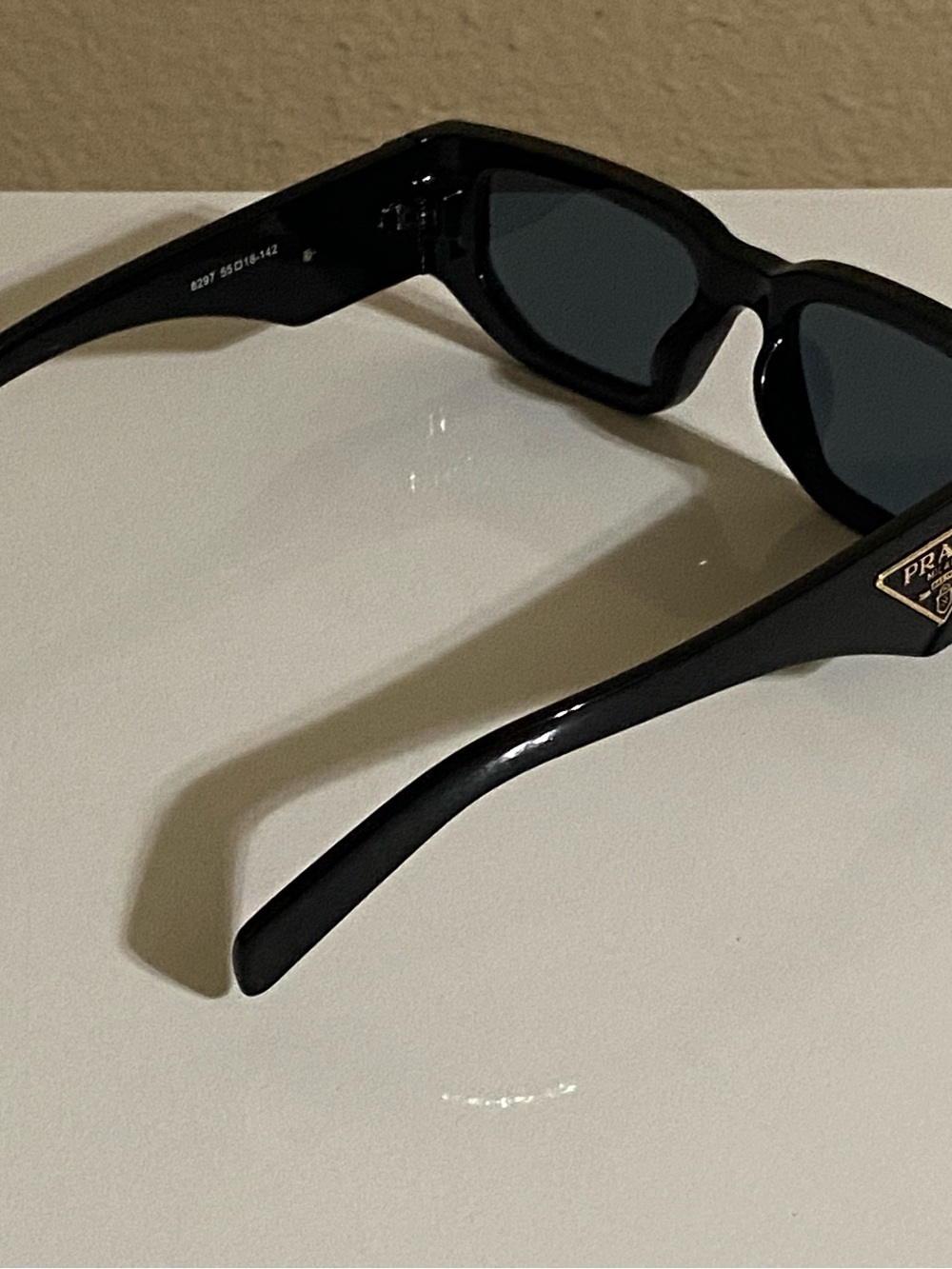 Prada Black Leather Bag, Chain Strap, Sunglasses & Pouch Set - Picture 12 of 13
